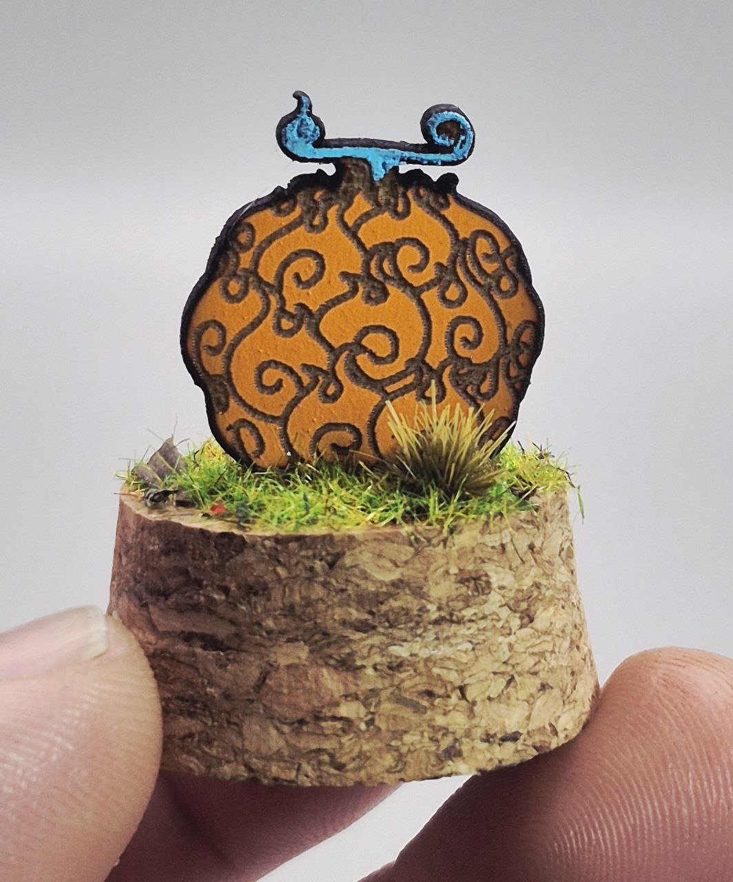 Mera Mera no Mi fruit du démon One Piece sous cloche