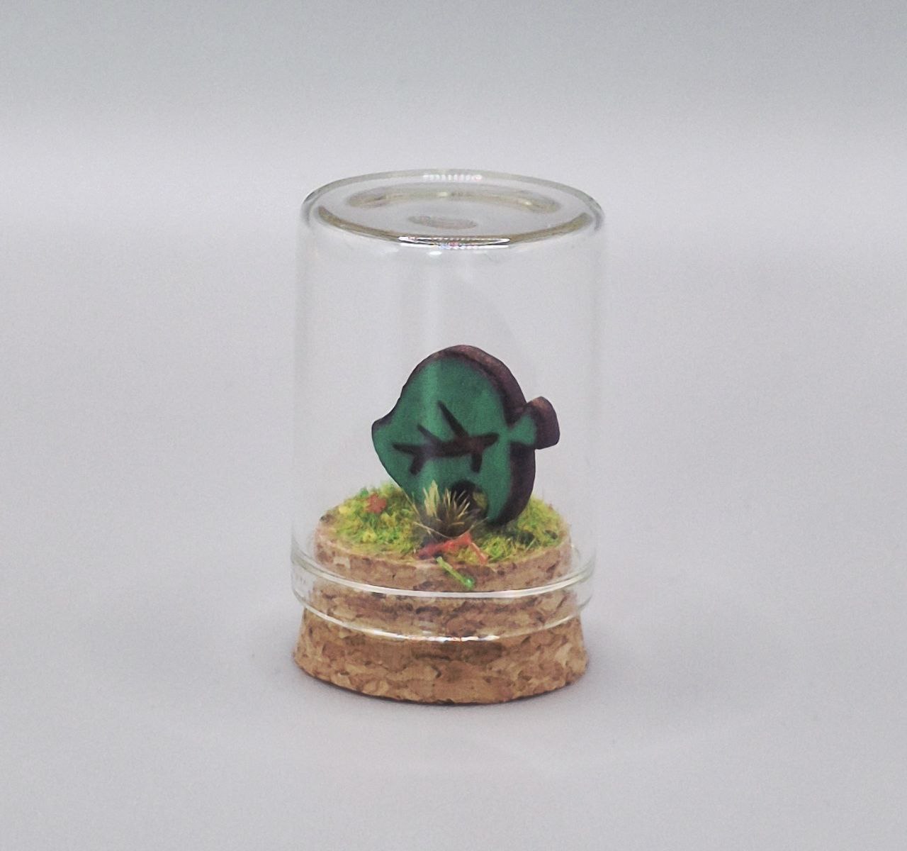 Mini terrarium Feuille Animal Crossing sous cloche